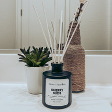 Load image into Gallery viewer, Reed Diffuser
